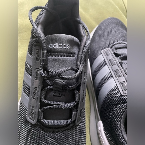 NEW Adidas Women’s Running Shoe - Picture 3 of 10